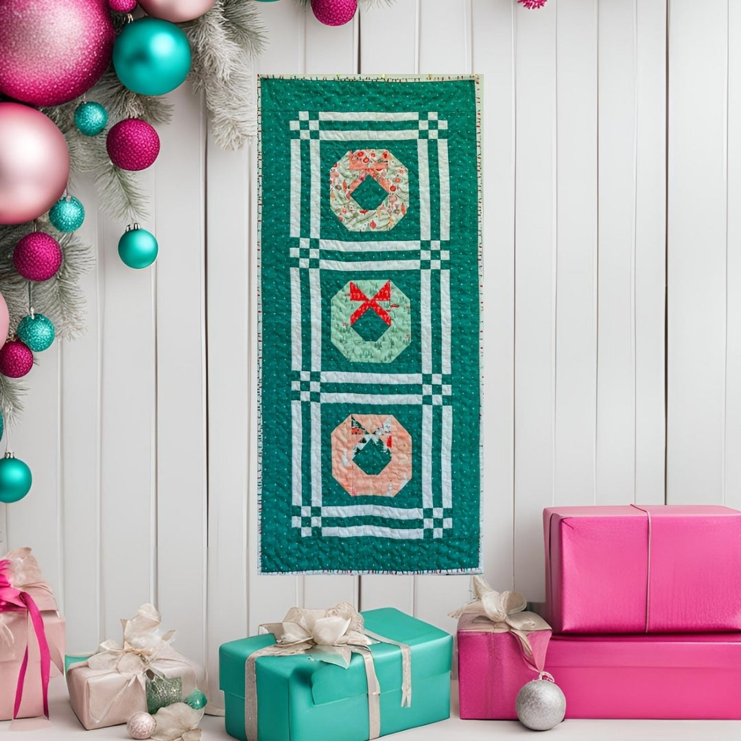 Tinsel Wreath table runner/wall hanging