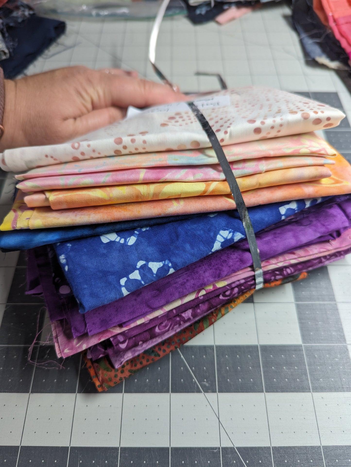Batik quilting cotton scrap bundle 1 lb (bundleD)