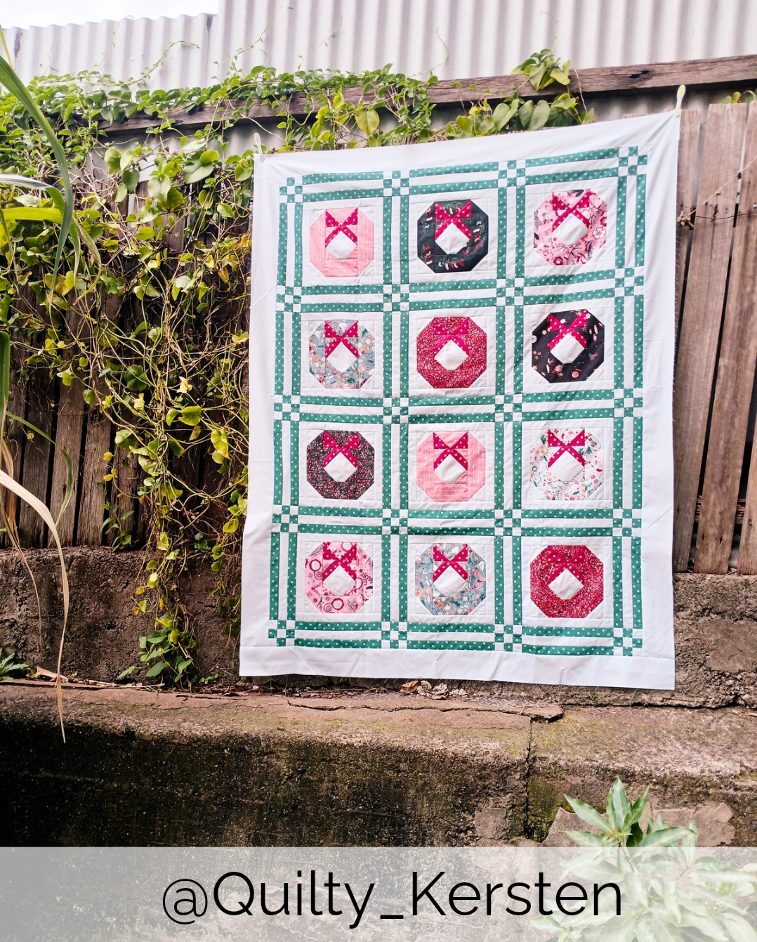 Tinsel Wreath Full Quilt Pattern