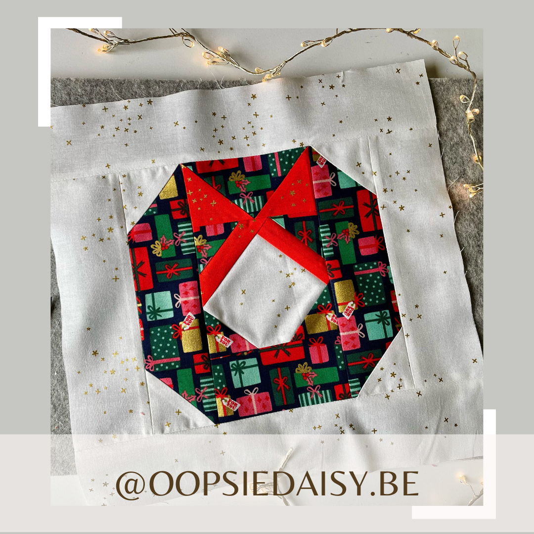 Tinsel Wreath Quilt Block pattern