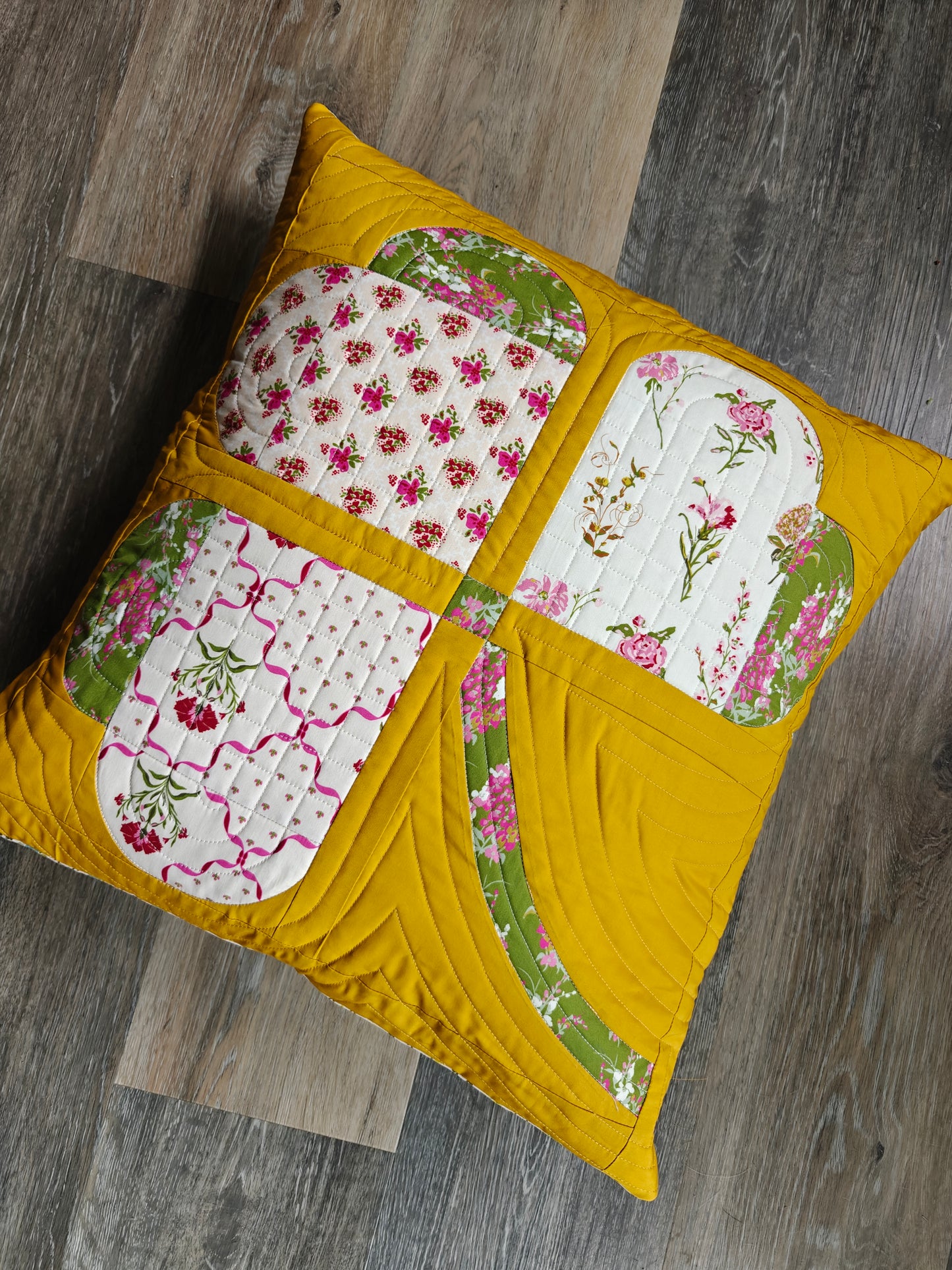 Lucky Mini Quilt Pattern