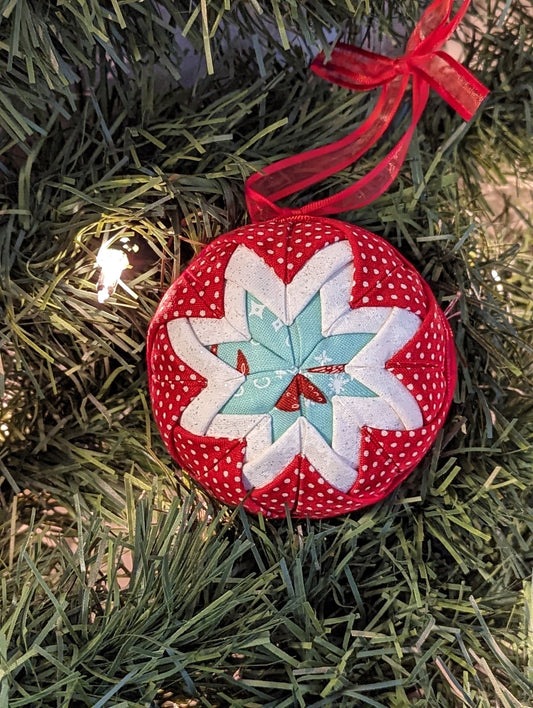 Folded star quilted ornament