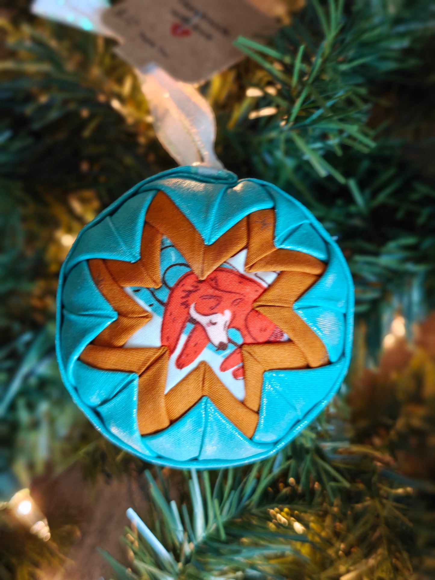 Folded star quilted ornament