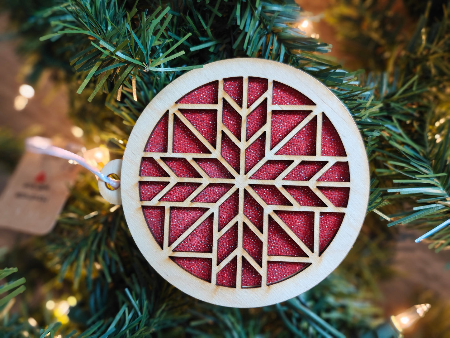 Wooden quilt ornament