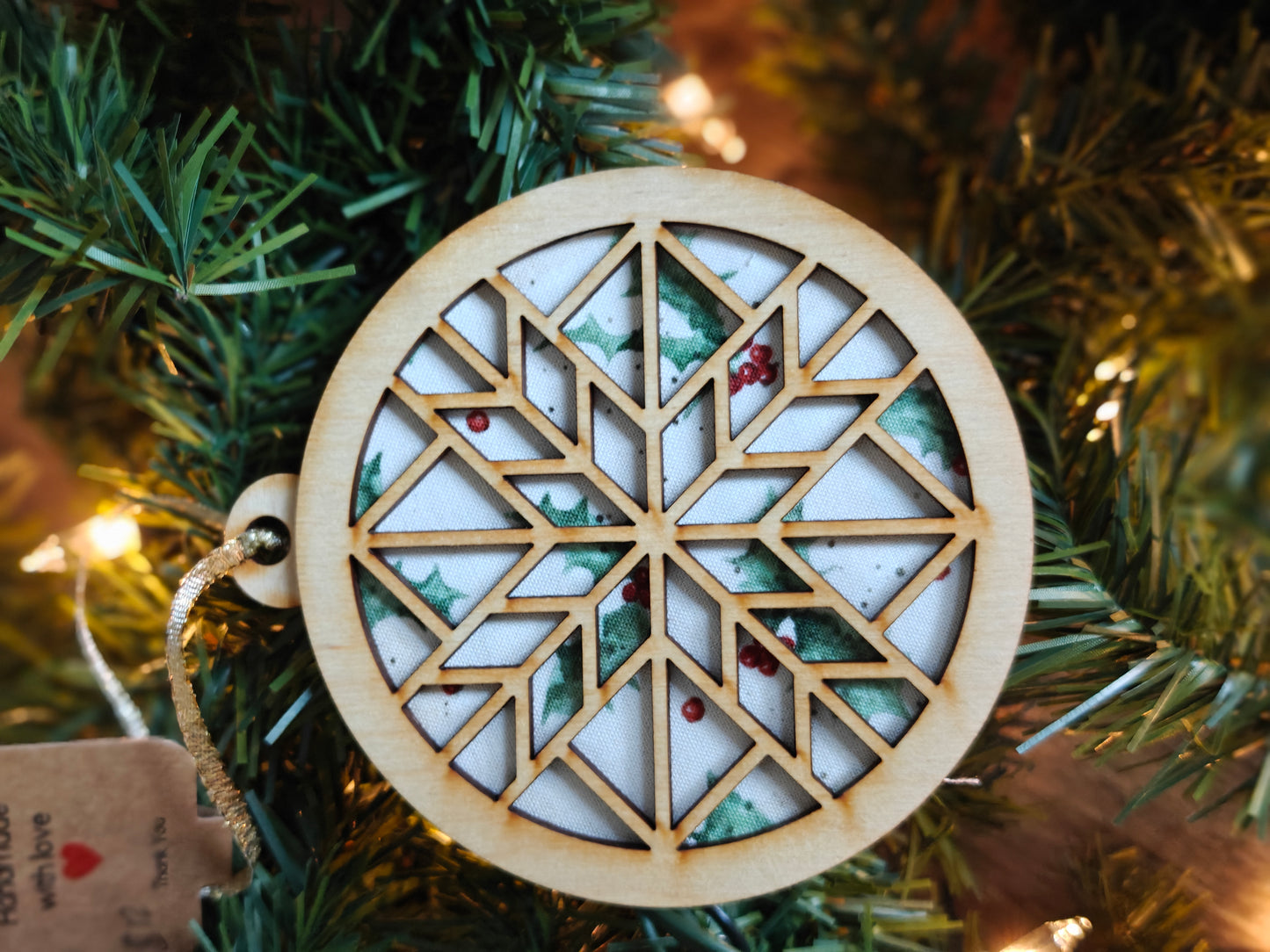 Wooden quilt ornament