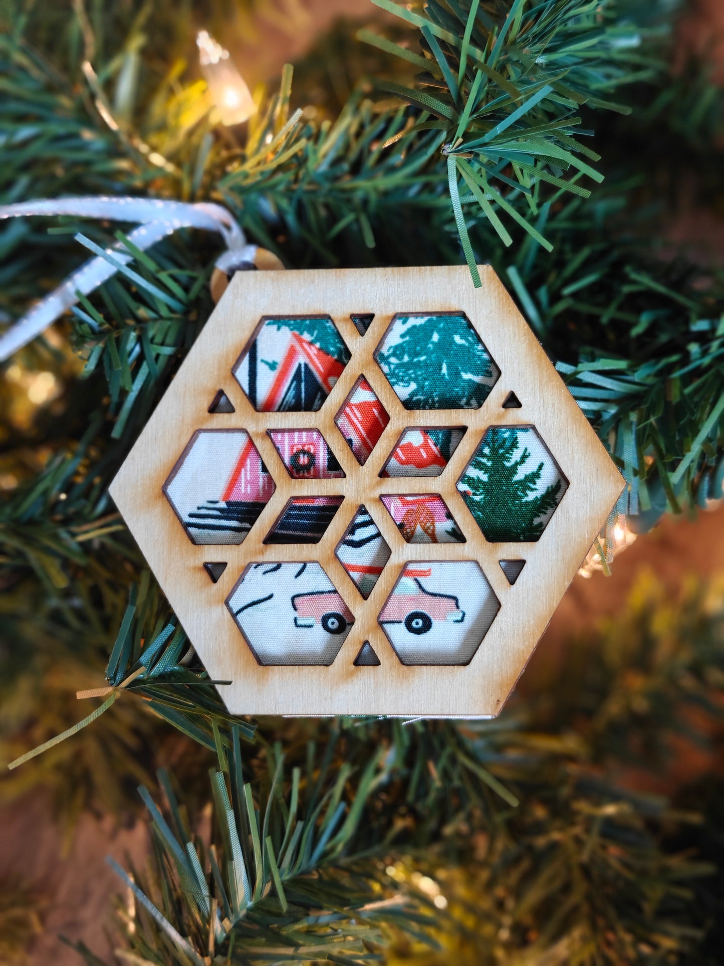 Wooden quilt ornament