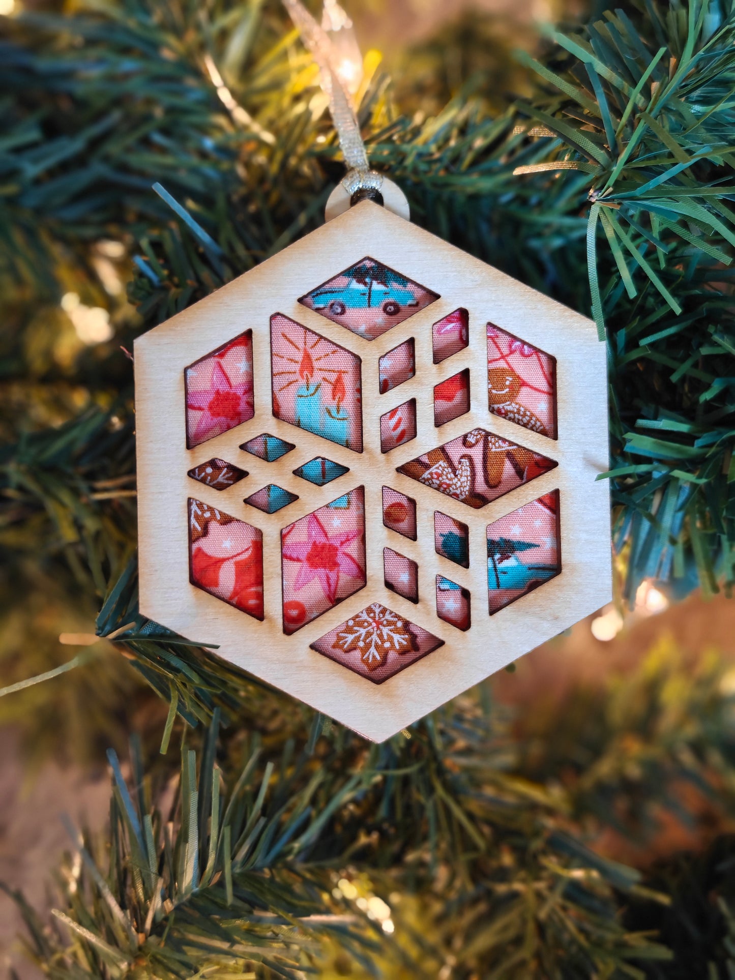 Wooden quilt ornament