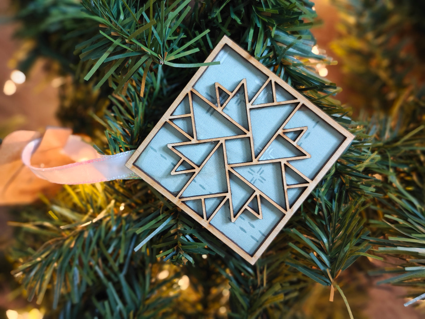 Wooden quilt ornament