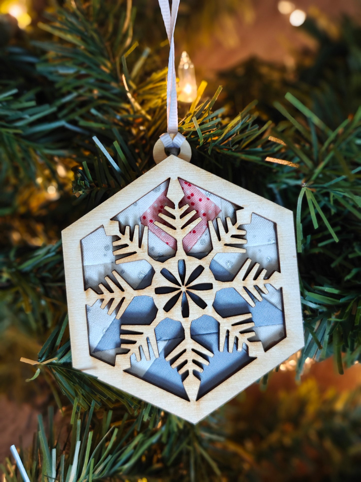 Wooden quilt ornament