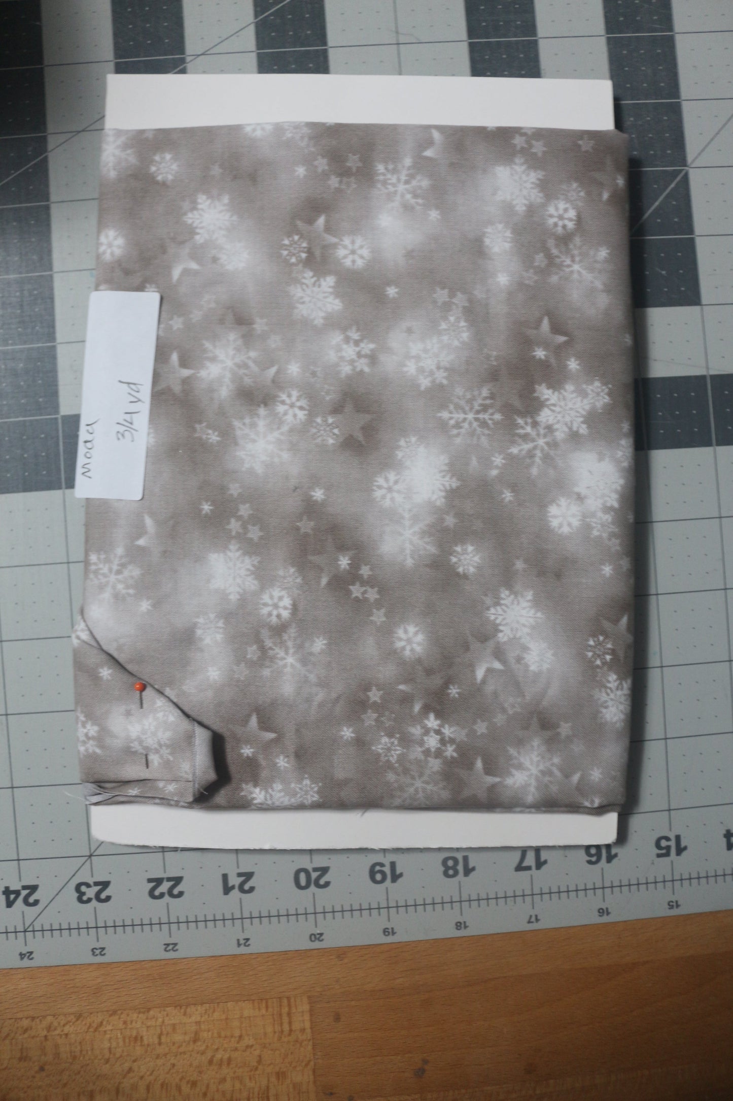 Moda Grey Snowflakes 24"