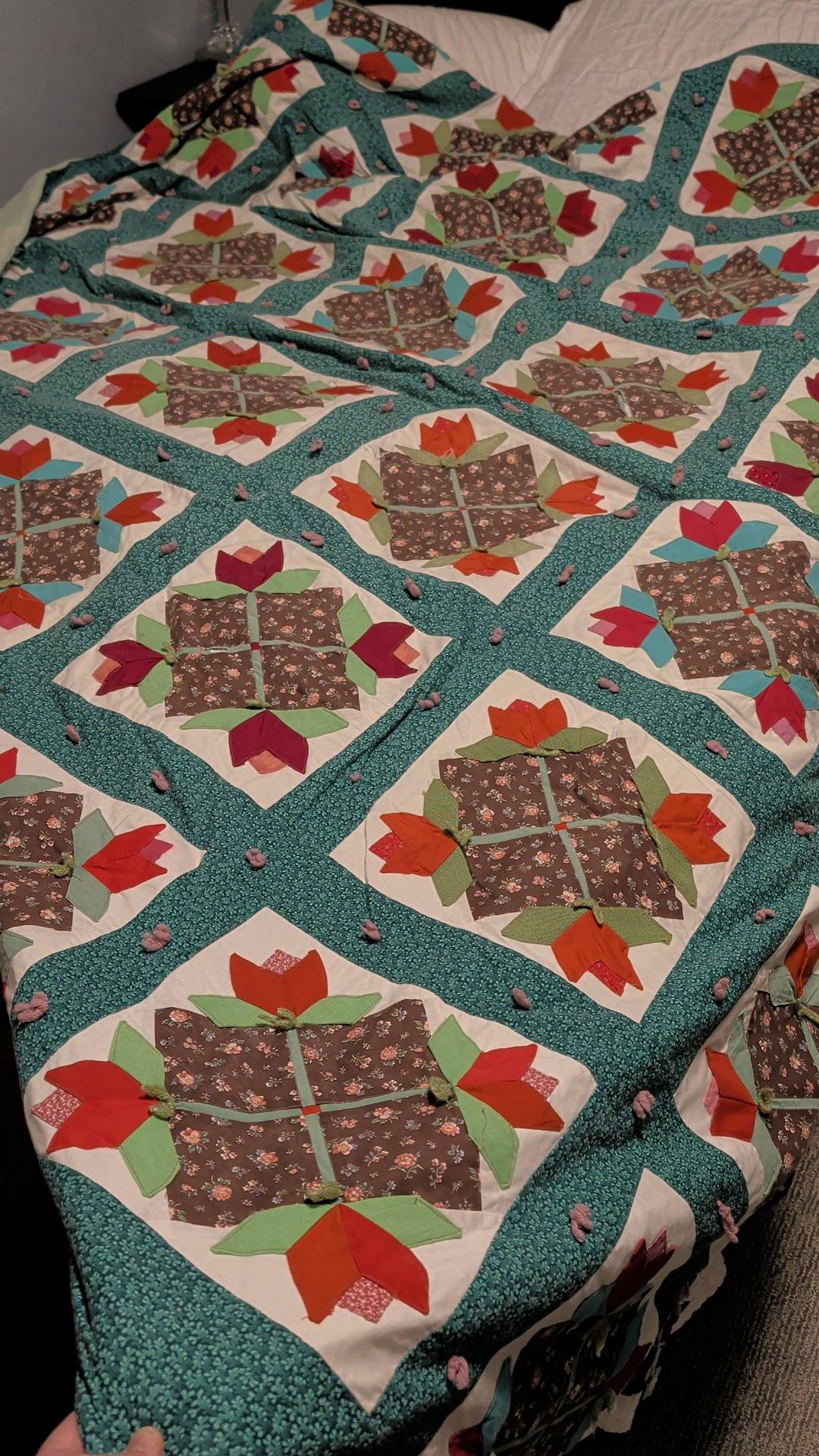 Vintage quilt - king size, craft quality