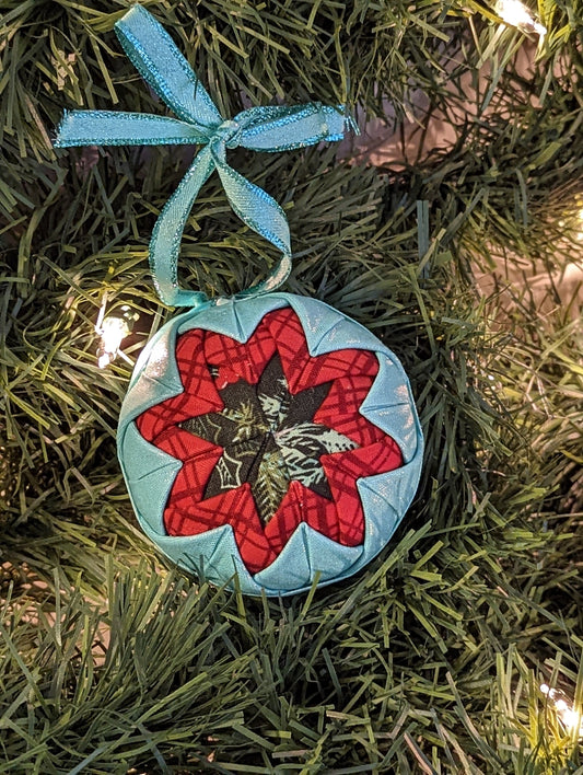 Folded star quilted ornament